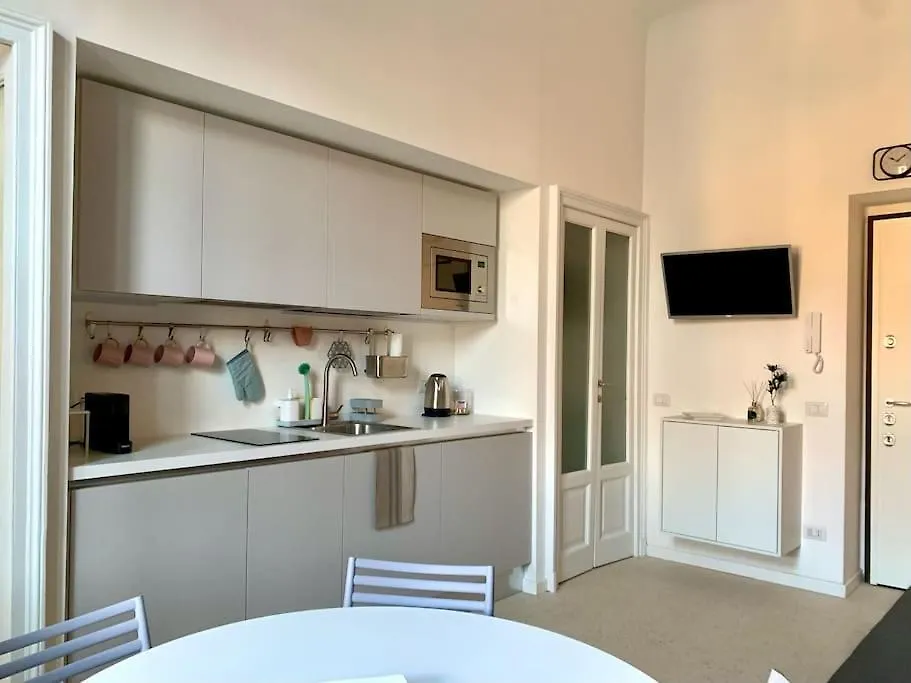 Stylish Flat In Porta Romana-Fondazione Prada Milán